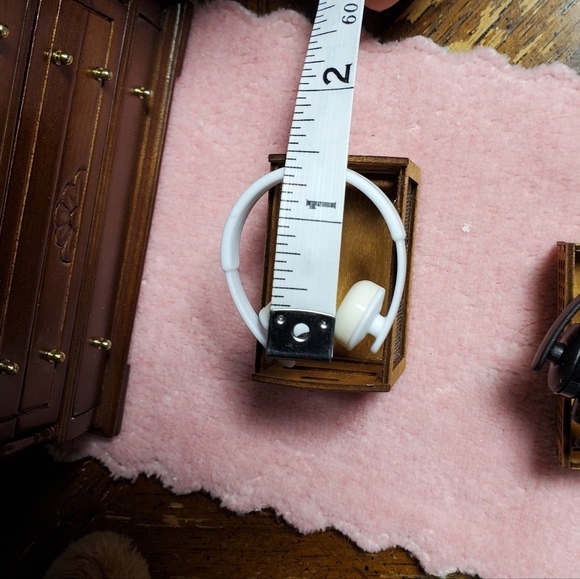 Miniature Accessories for Dolls - Picture 12 of 13